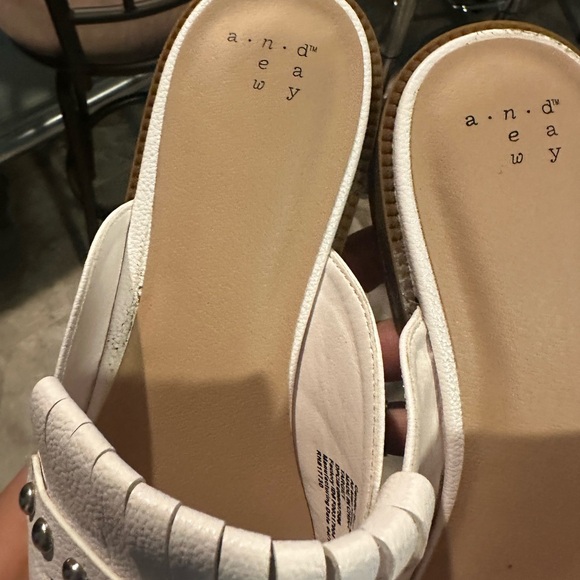 🌺🌺 Women’s Mule Flats with memory foam🌺🌺 - Picture 5 of 7